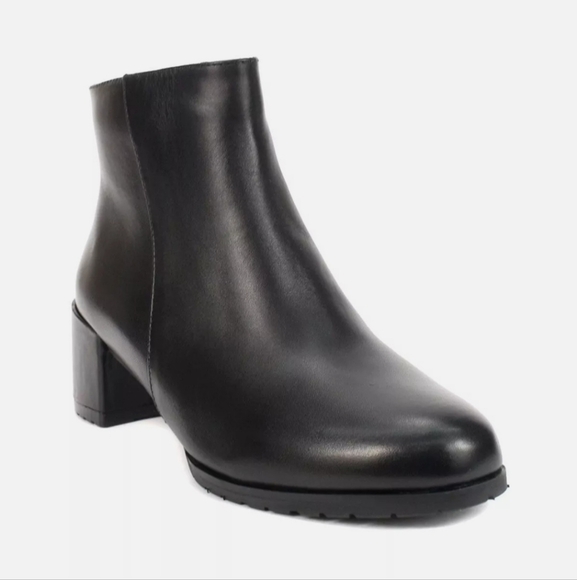 BlackNew with out box Naturalizer Womens Ankle Boots.  Size 8 M. - Picture 1 of 5